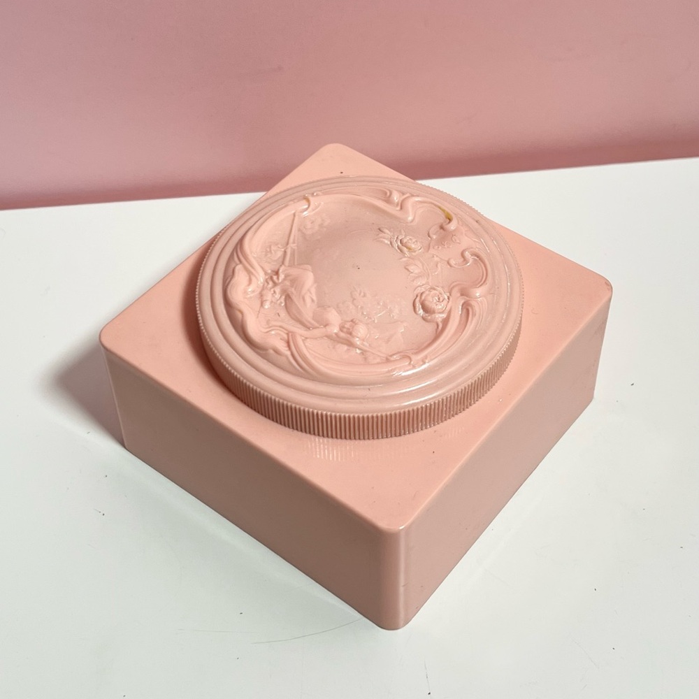 Vintage retro art deco pastel pink Evyan White empty makeup powder box